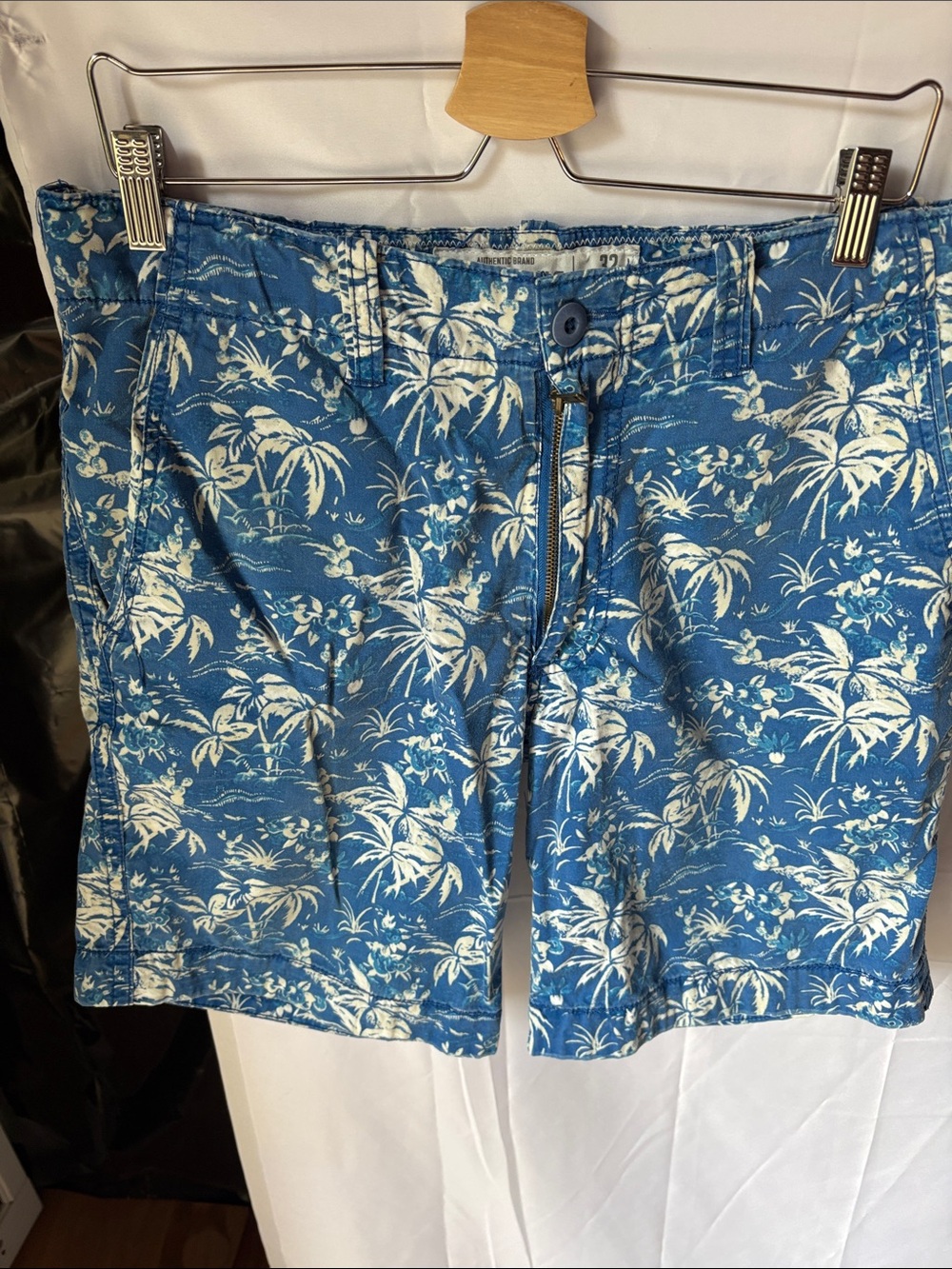 Aeropostale Blue Tropical Palm Hybrid Shorts